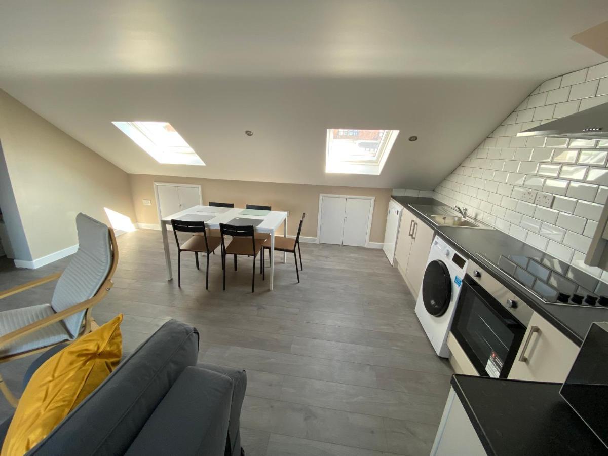 Stunning 1 Bedroom Flat In Wood Green London Kültér fotó