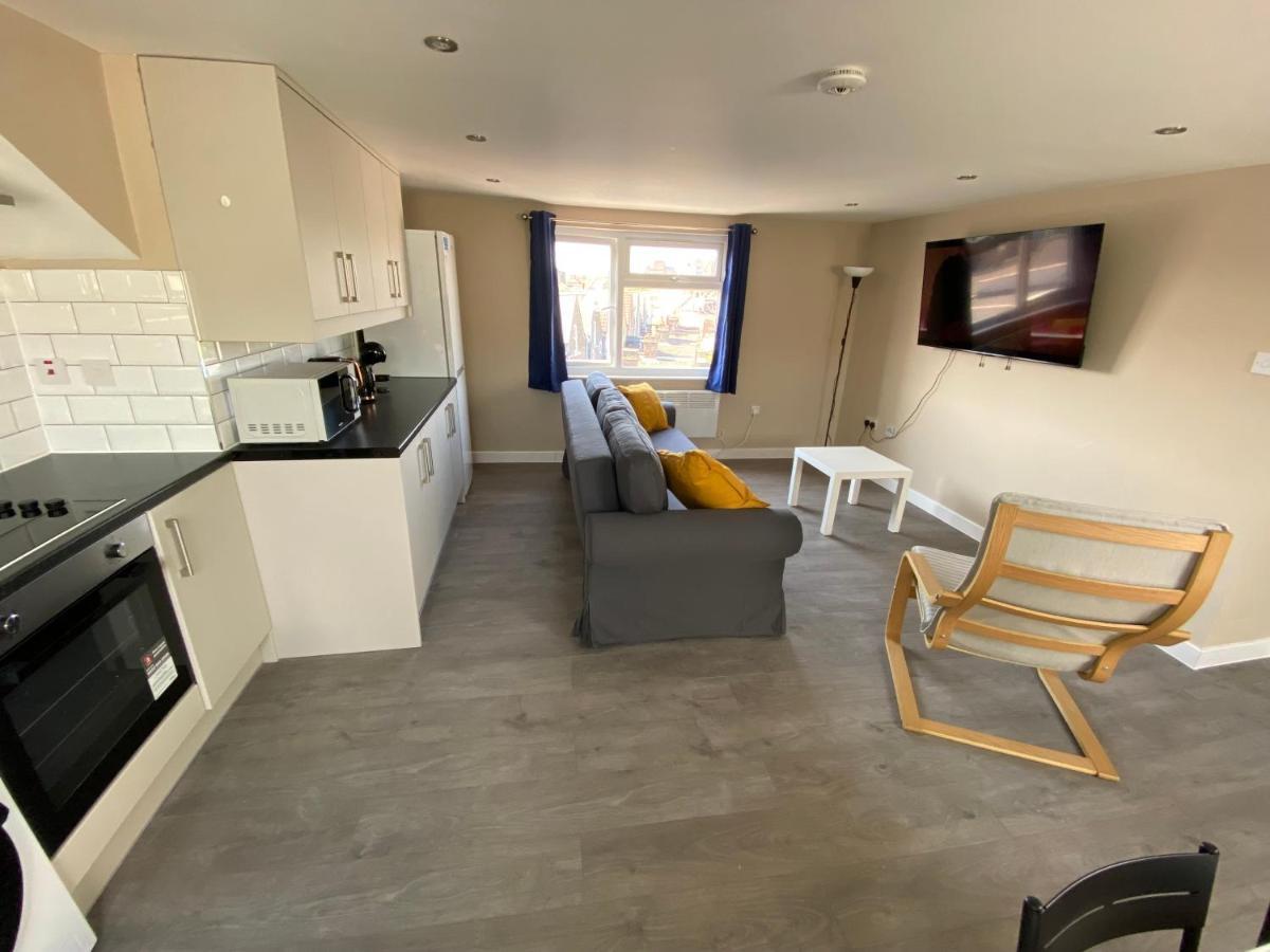 Stunning 1 Bedroom Flat In Wood Green London Kültér fotó