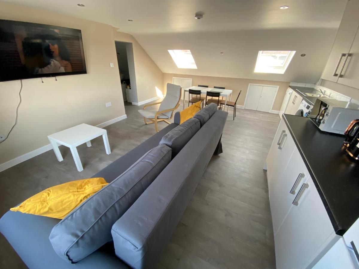 Stunning 1 Bedroom Flat In Wood Green London Kültér fotó